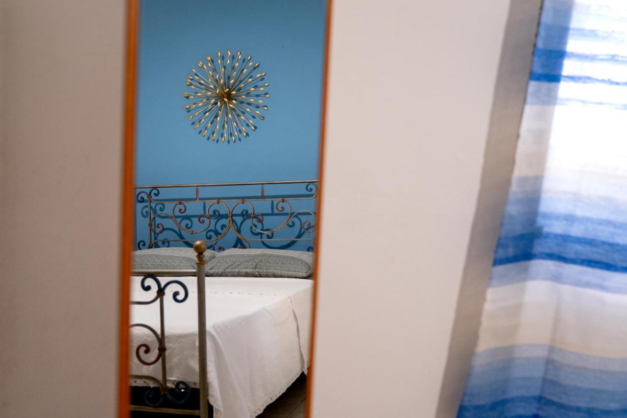 Azzurra Apartment Solarino Ngoại thất bức ảnh